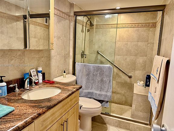4th image of 5005 Collins Ave APT 304