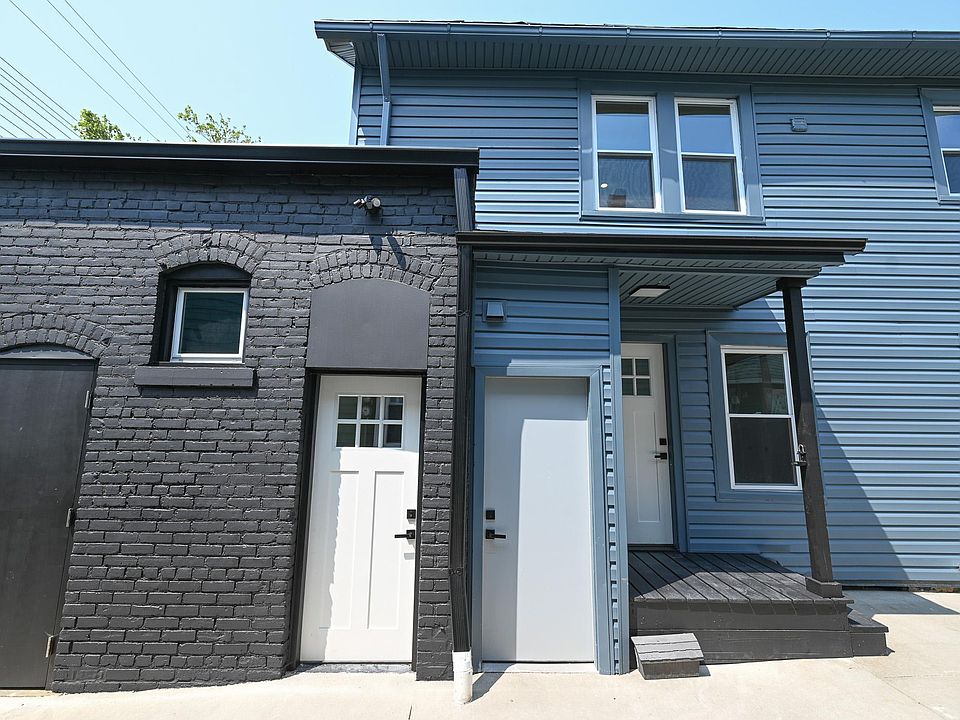 1st image of 1307 W 65th St