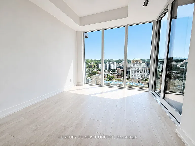 75 James St S #1416 — Photo 13