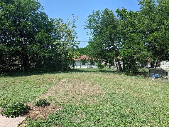 3rd image of 1203 Kathey Dr