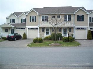 3 Sycamore Dr, Middleboro, MA 02346
