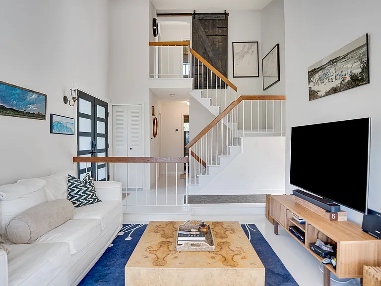 155 S Fairview Ave — Photo 15