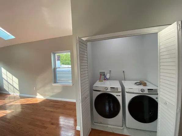 176 Avenue F image 13 of 26