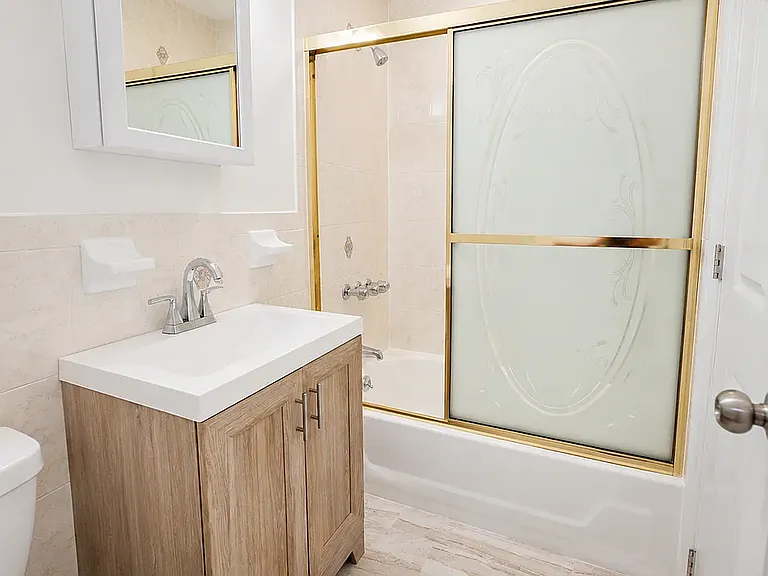 459 Pulaski St #1 — Photo 8