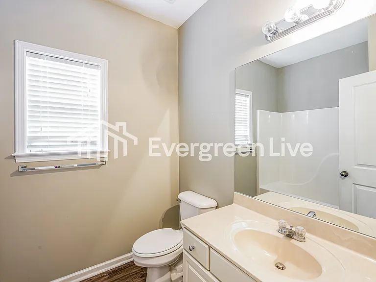 101 Merimeadows Dr — Photo 14