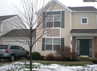305 Stockton Cir, Macedonia, OH 44056