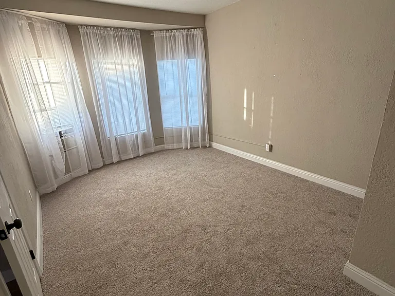 715 N Sutter St #2-3-4 — Photo 6