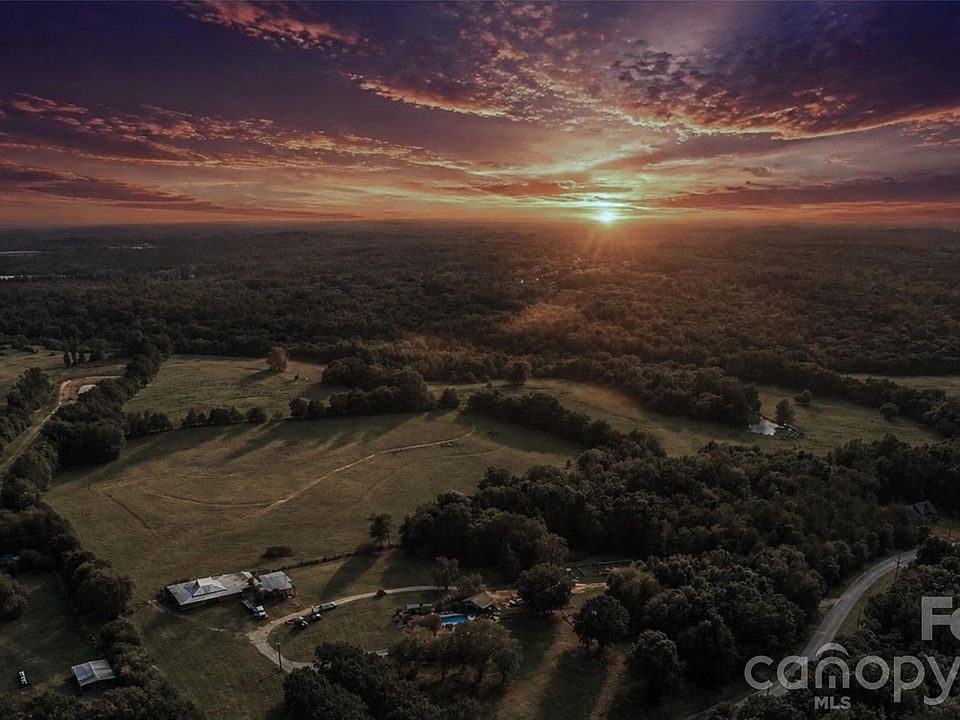 1st image of 3400 Biggers Rd