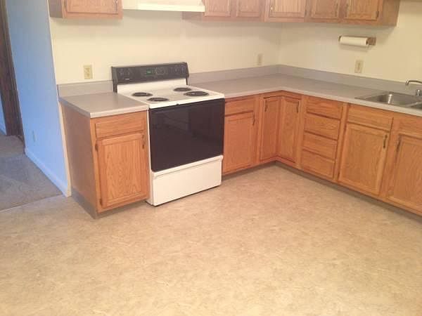 2nd image of 76 E High St APT 5