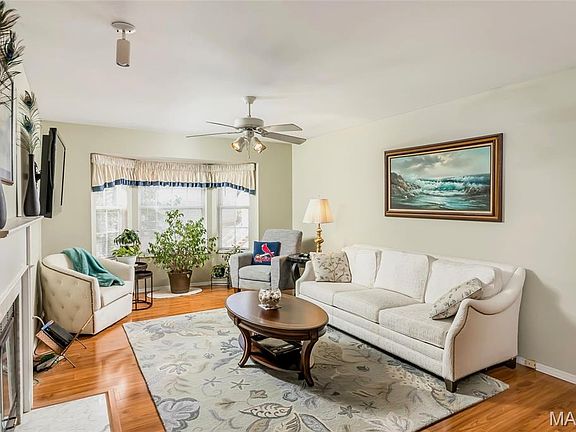 4th image of 1537 Whispering Creek Dr