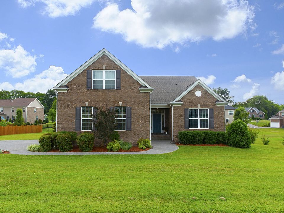 1st image of 509 Cherry Blossom Way