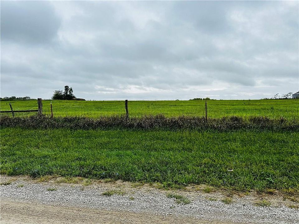 2nd image of SE Yankee Ridge Rd