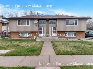 655 E Candlelite Ln, Midvale, UT 84047