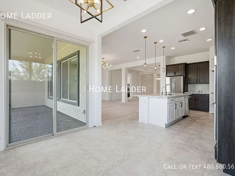 10812 E Tesla Ave — Photo 21