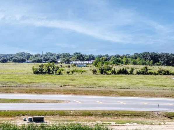 2820 Chemin Metairie Pkwy, Youngsville, LA 70592