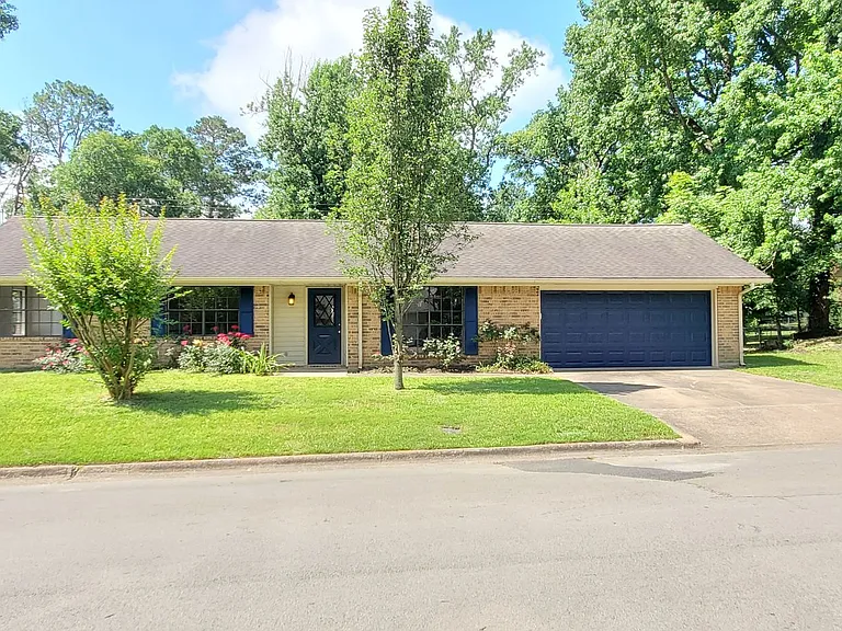 419 Willow Oak St — Photo 24