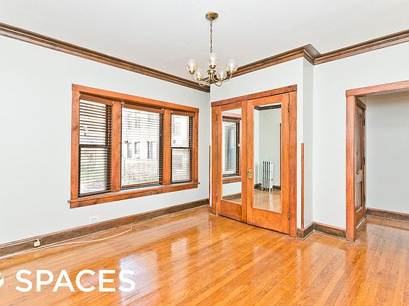 2nd image of 3520 N Broadway #3524-1N