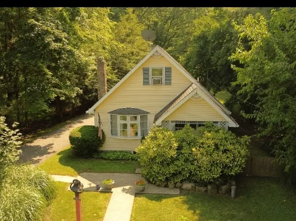 23 Mellicks Wood Rd, Pohatcong Twp., NJ 08865