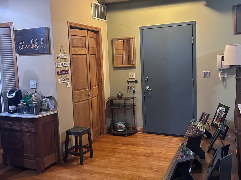 223 E Chicago St #5 — Photo 6
