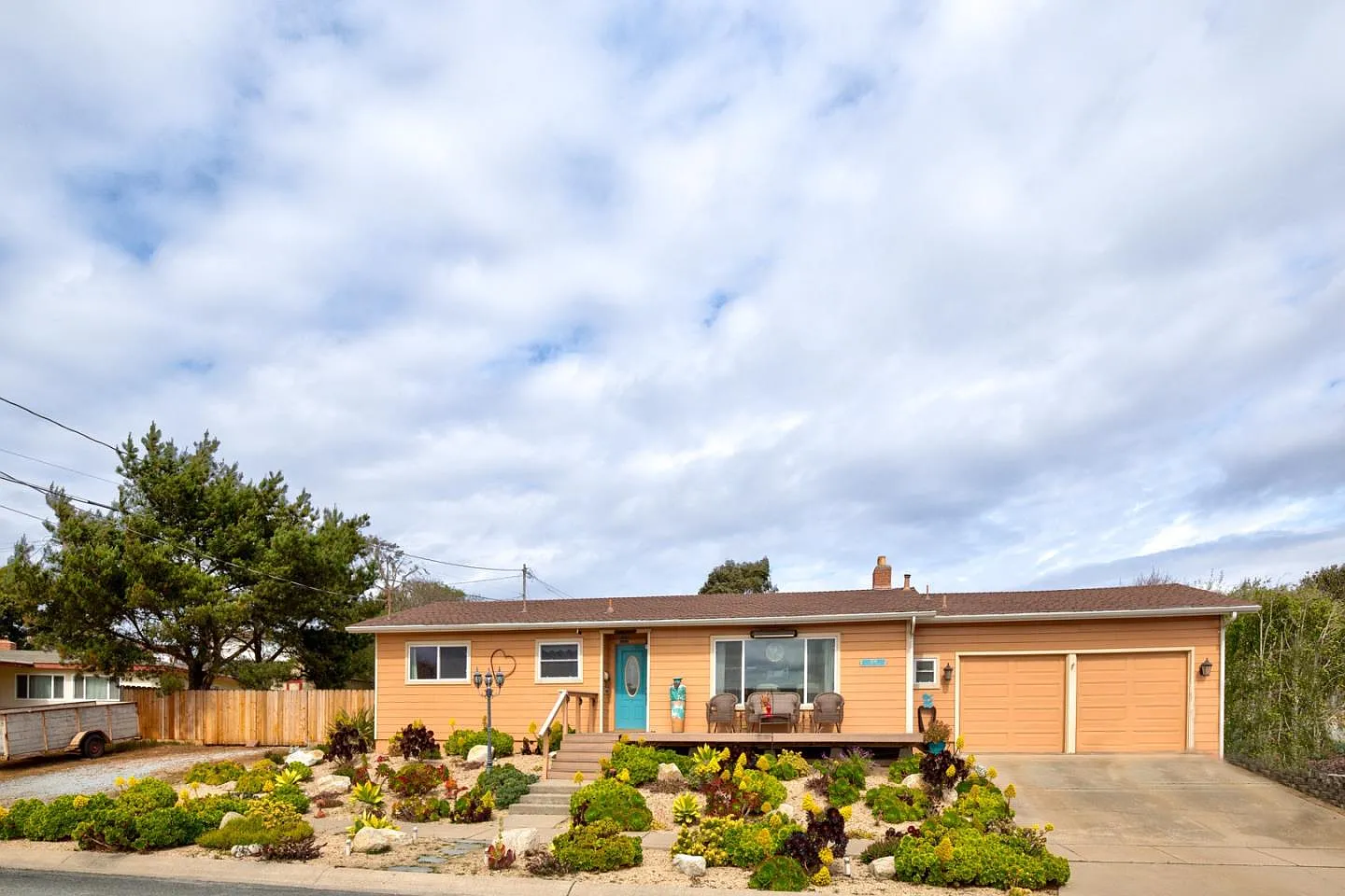 3219 Vista Del Camino photo 1