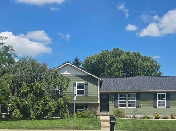 200 Buckboard Ln, Plain City, OH 43064