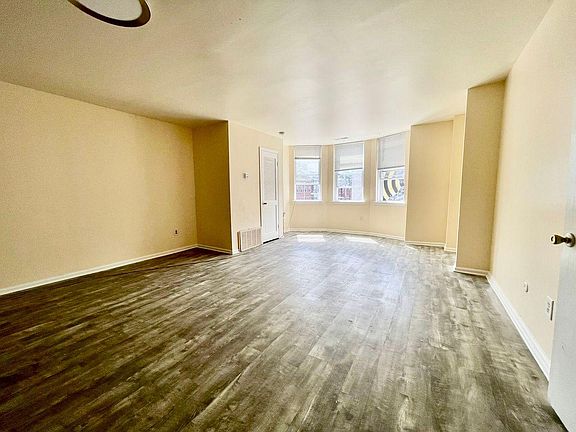 5th image of 303 South St #3-1A