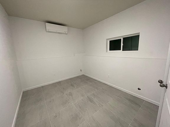 4th image of 52 Bell St #1