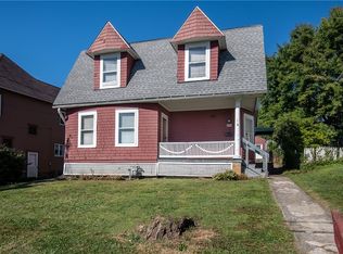 454 Lafayette Ave, Sharon, PA 16146