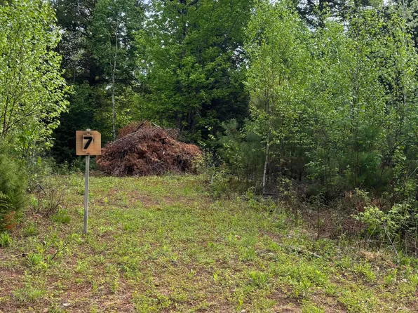 7 Bog Brook Loop, West Paris, ME 04289