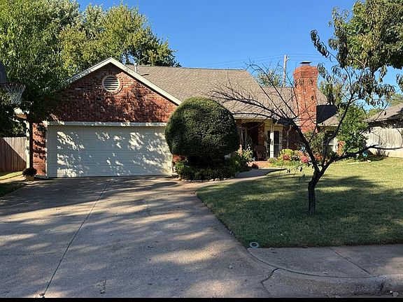 2nd image of 2401 Stonehenge Dr
