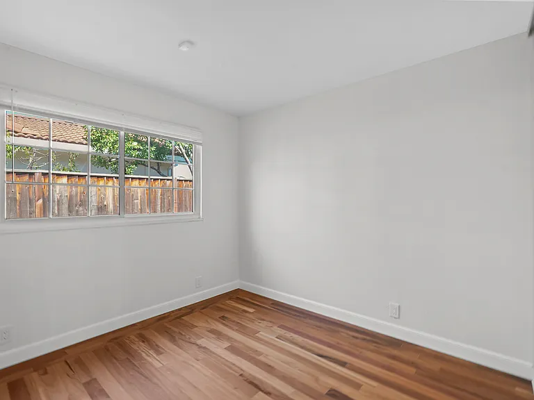 2387 Ralston Ct — Photo 14