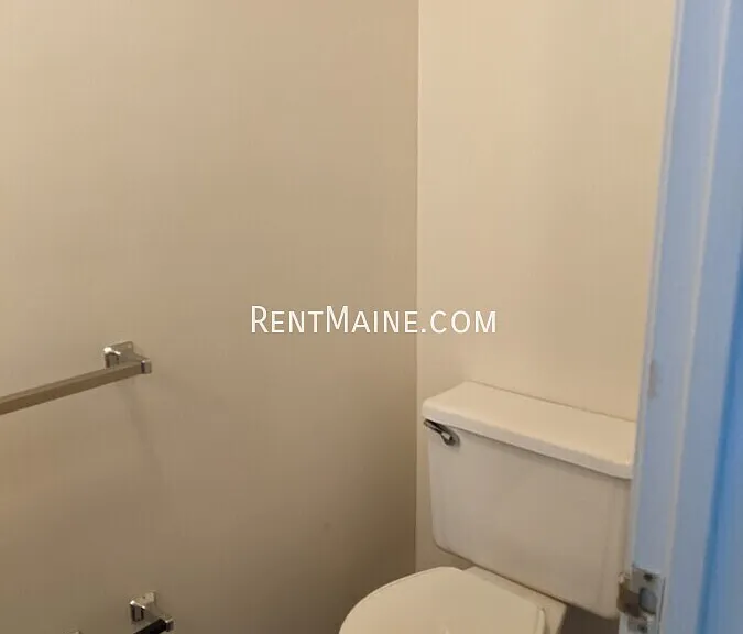 307 Garland St #8 — Photo 16