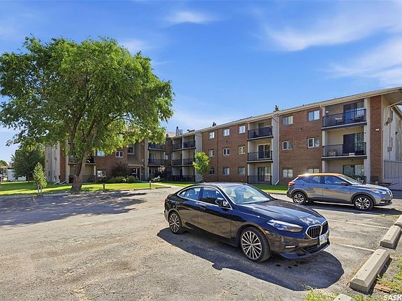 4th image of UNIT 40-4219 Degeer STREET