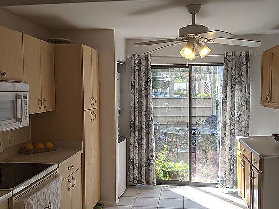 3rd image of 205 Sherwood Dr