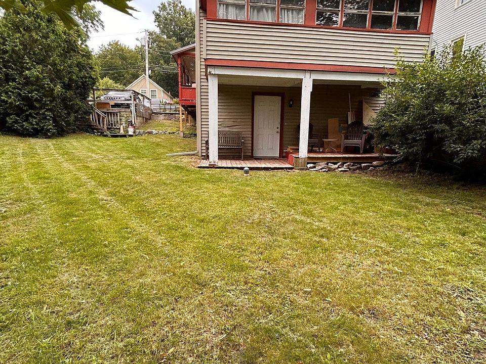 1st image of 68 Catherine St #2