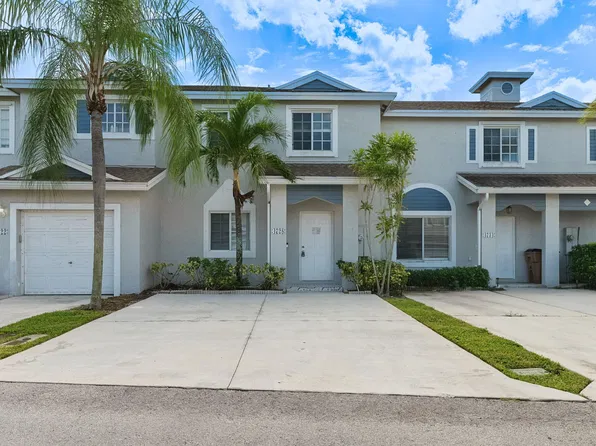 4728 SW 13TH Place, Deerfield Beach, FL 33442