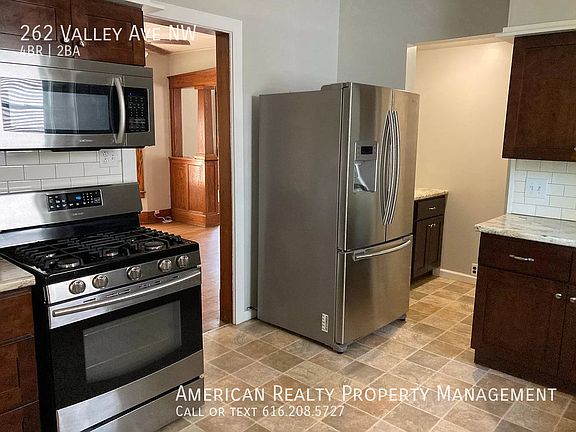 5th image of 262 Valley Ave NW