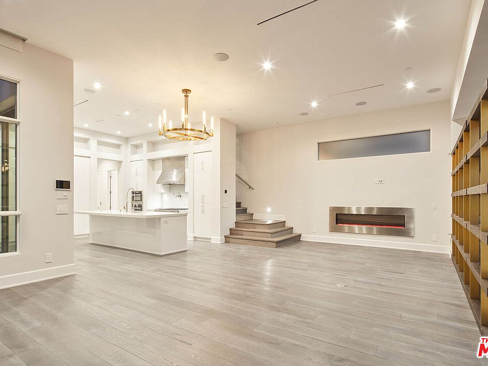 5912 Village Dr, Playa Vista, CA 90094 MLS 23323017 Zillow