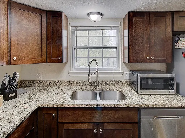 8522 Park Ln #23 — Photo 12