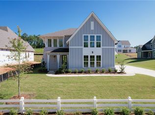 1214 Sarah Ln, Auburn, AL 36830
