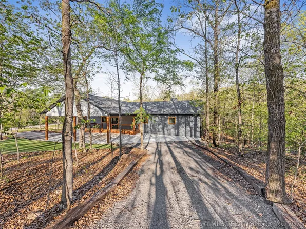 18475 W Lakewood Dr, Park Hill, OK 74451