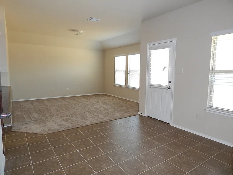 1217 River Oak Ln — Photo 8