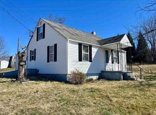 560 Dooms Crossing Rd, Waynesboro, VA 22980