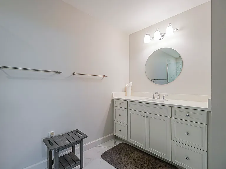 5035 Harmony Cir #101 — Photo 8