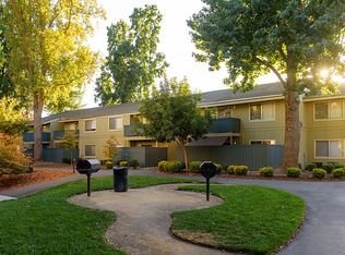 American River Commons, Sacramento, CA 95825