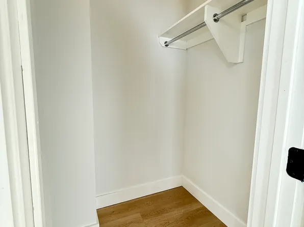 48 Broome Street image 4 of 6