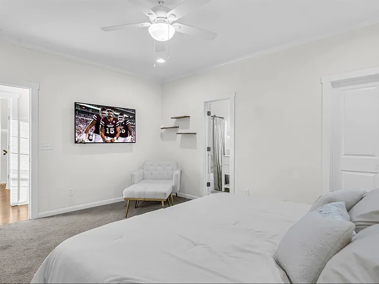 203 Worley St — Photo 16