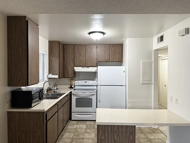1 bed, 514 sqft, $1,850 — Photo 2