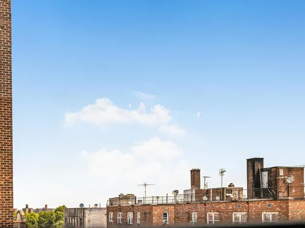 2835 Webb Avenue image 10 of 23