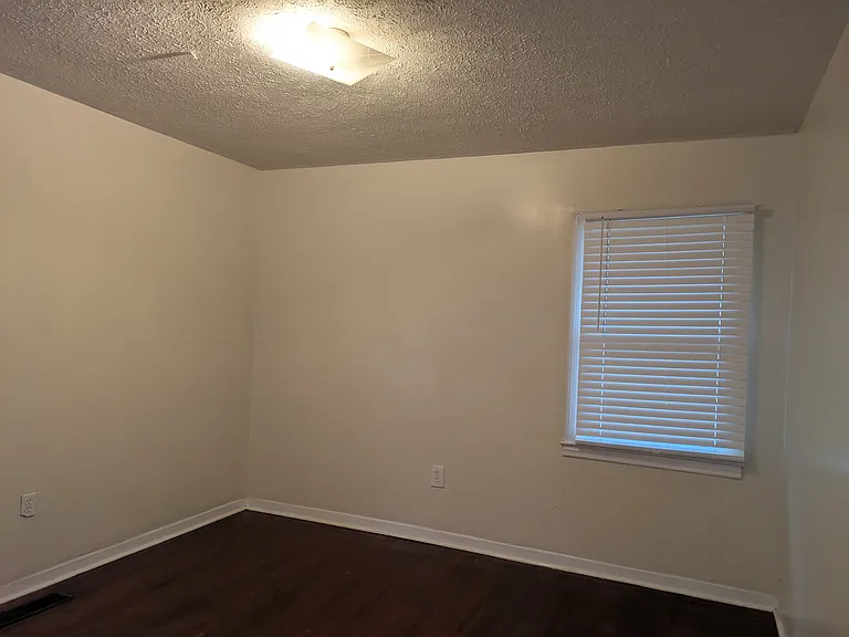 914 Lake Rushin Dr — Photo 9
